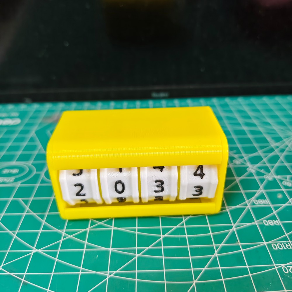 Contatore di Punteggi a 4 Cifr - Board Game List recensione e prezzo