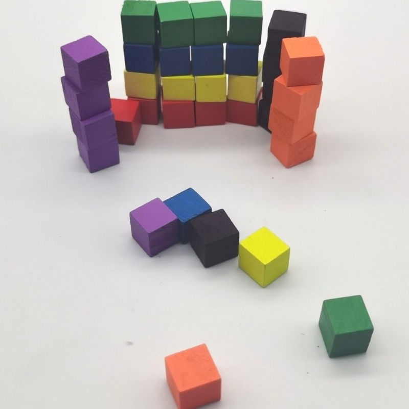 100 Pz/lotto 10mm Cubi di Legn - Board Game Verdant recensione e prezzo