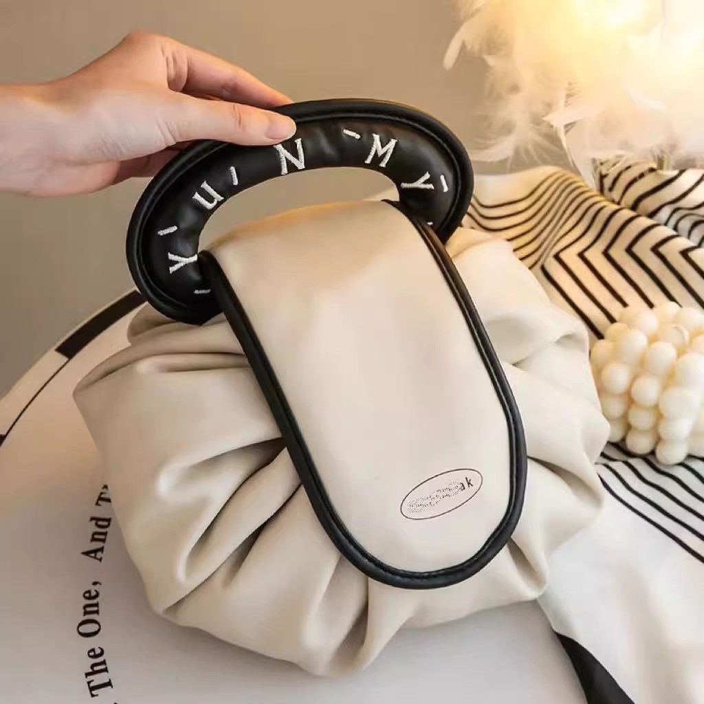 Borsa per cosmetici pigra da d - Tile Bag Drawstring recensione e prezzo