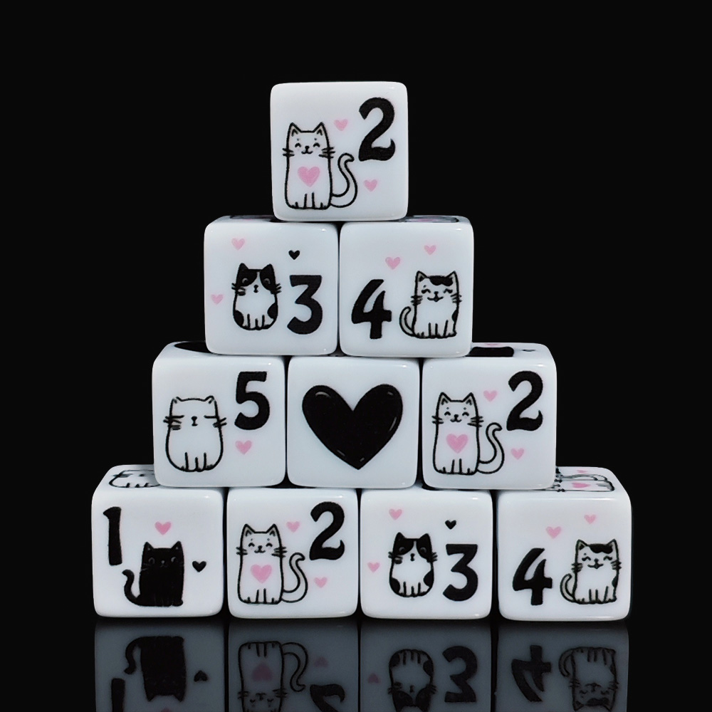 Set di 12 Dadi a Forma di Gatt - Board Game Illustration recensione e prezzo